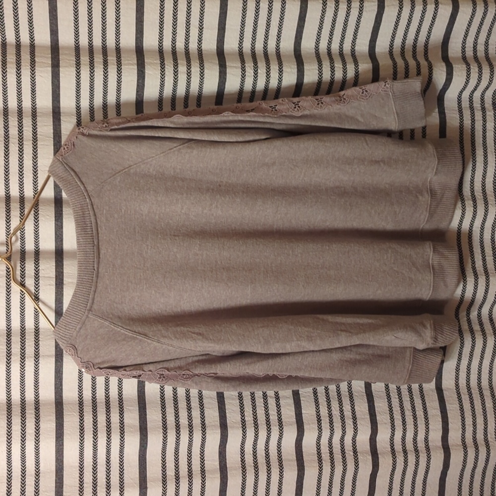 Democracy Lace Sleeve Sweater - Picture 3 of 5